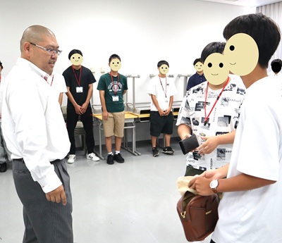 エヌ